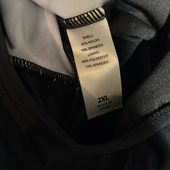 NEW LILYEASE swim top 2XL - Picture 4 of 4